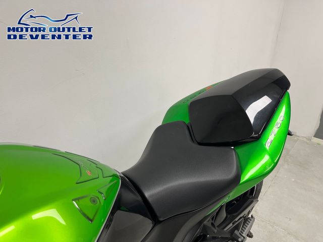 kawasaki - z-750-abs