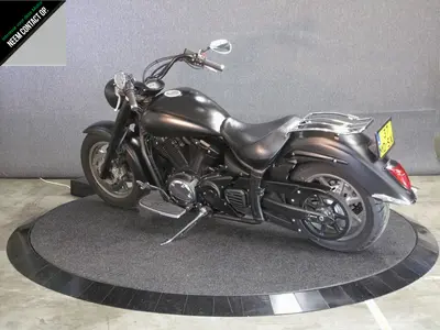 YAMAHA XVS 1300 A MIDNIGHT STAR – foto 2