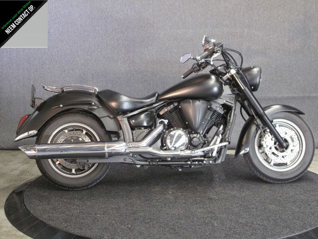 yamaha - xvs-1300-a-midnight-star