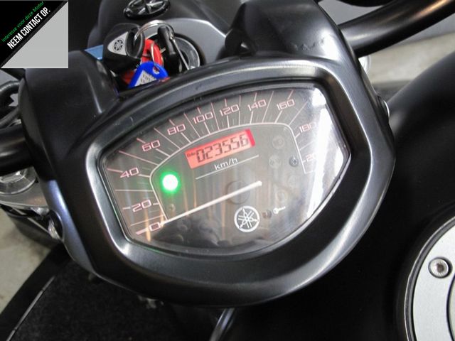 yamaha - xvs-1300-a-midnight-star