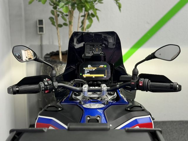 bmw - r-1300-gs-adventure