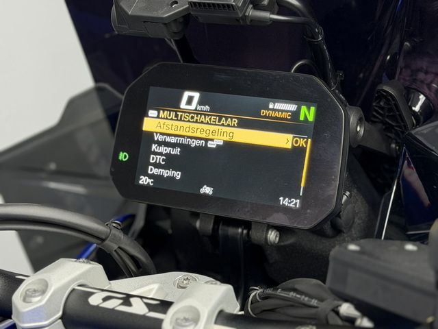 bmw - r-1300-gs-adventure