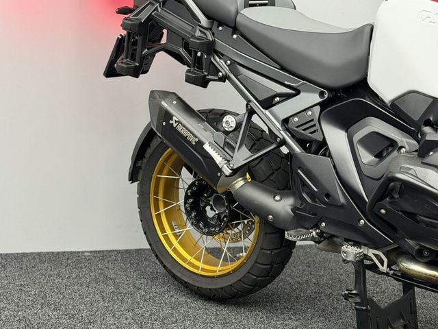 bmw - r-1300-gs-adventure