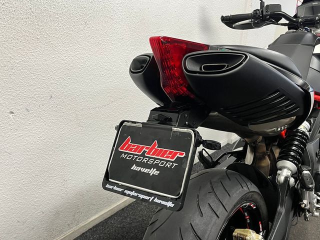 aprilia - dorsoduro-900