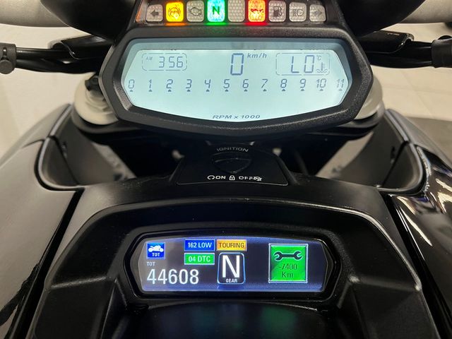 ducati - diavel