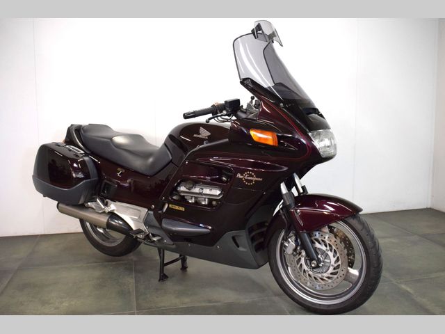 honda - st-1100-pan-european-abs-tcs