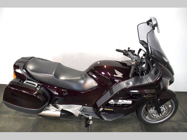 honda - st-1100-pan-european-abs-tcs