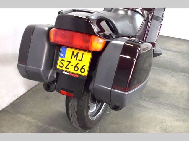 honda - st-1100-pan-european-abs-tcs
