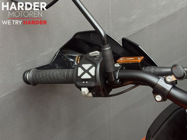 ktm - 1290-super-adventure-s