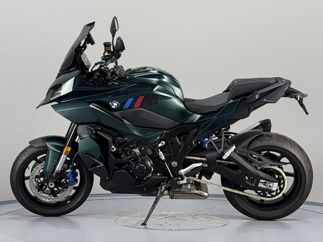 bmw - m-1000-xr