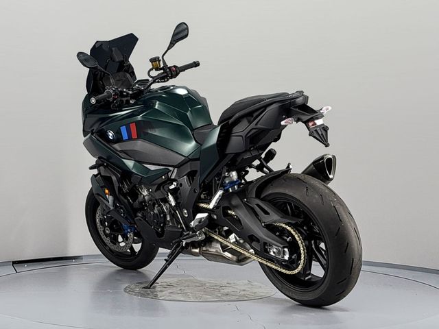bmw - m-1000-xr