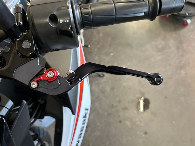 kawasaki - z1000-abs