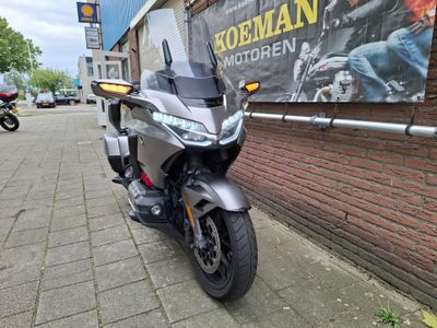 HONDA GL 1800 GOLDWING BAGGER – foto 3