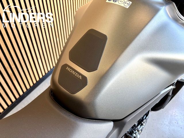 honda - cb-750-hornet