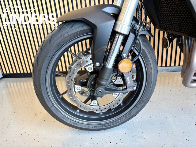 honda - cb-750-hornet