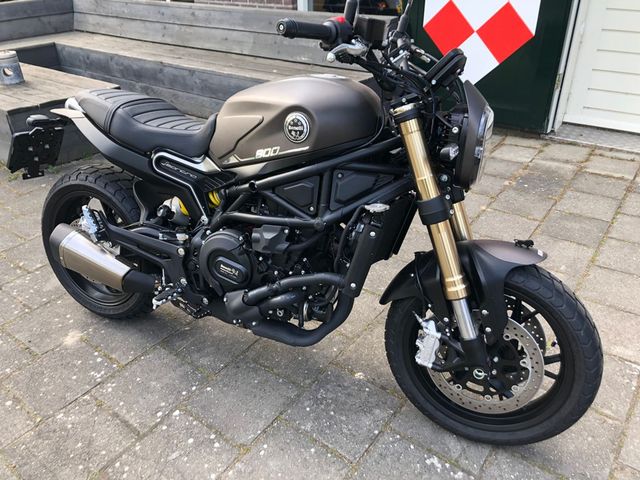 benelli - leoncino-800