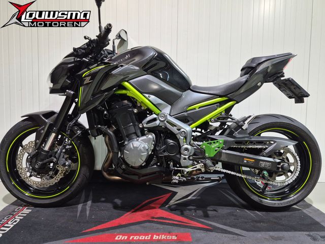 kawasaki - z900