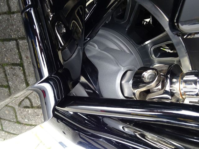 bmw - r-18-transcontinental