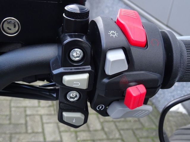 benelli - leoncino-800-trail