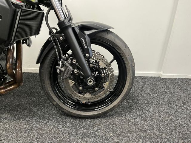 kawasaki - z650