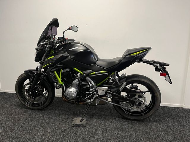 kawasaki - z650