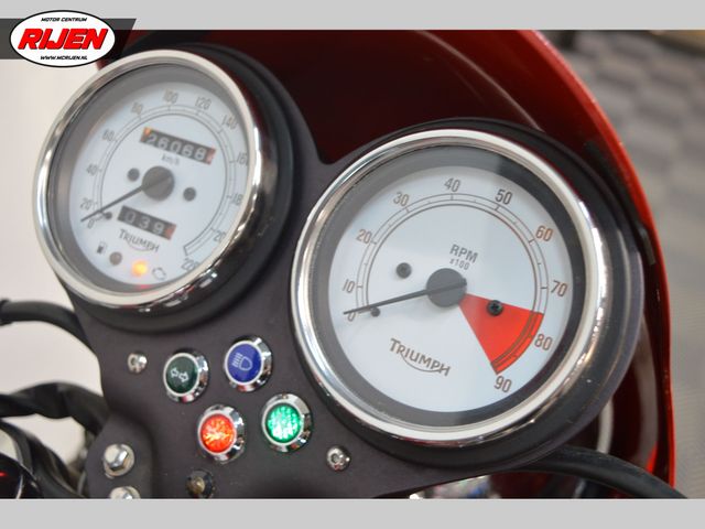 triumph - thruxton