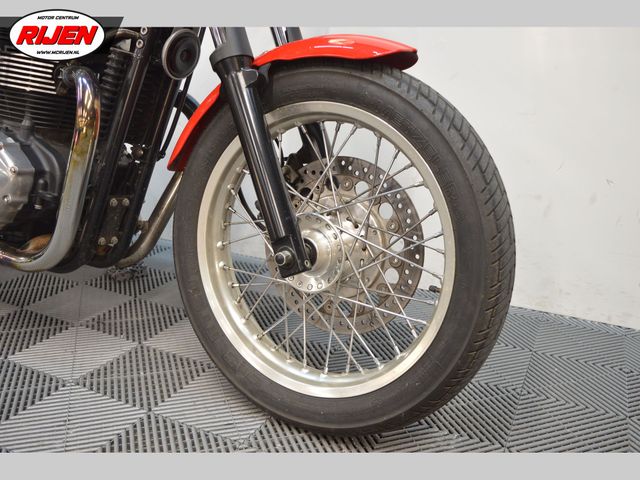 triumph - thruxton