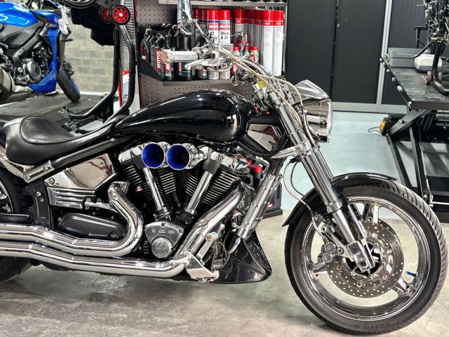 yamaha - xv-1700-warrior