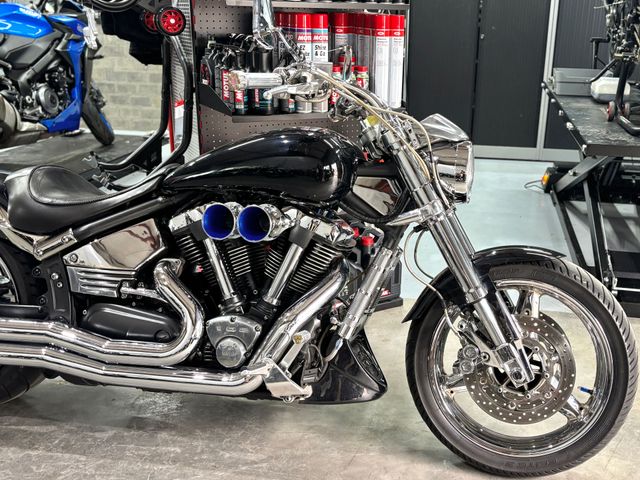 yamaha - xv-1700-warrior