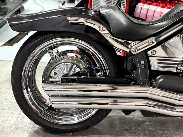 yamaha - xv-1700-warrior