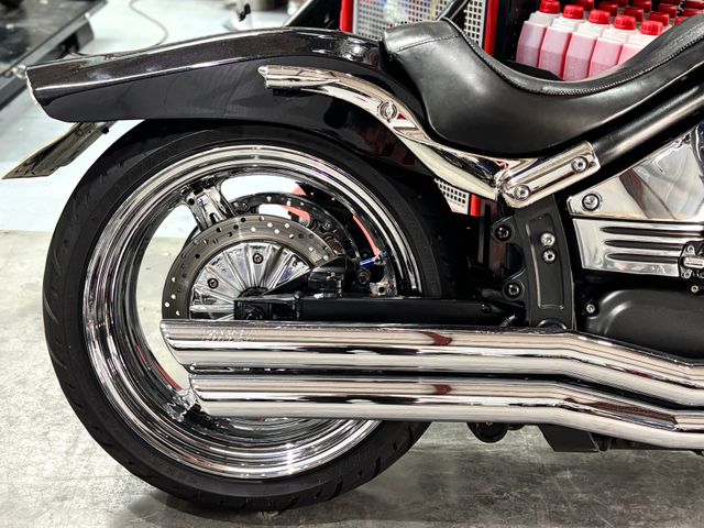 yamaha - xv-1700-warrior