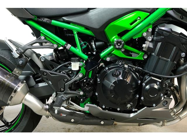 kawasaki - z900-performance