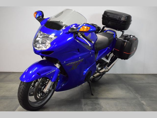 honda - cbr-1100--xx-super-blackbird