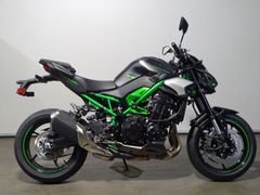 KAWASAKI Z900