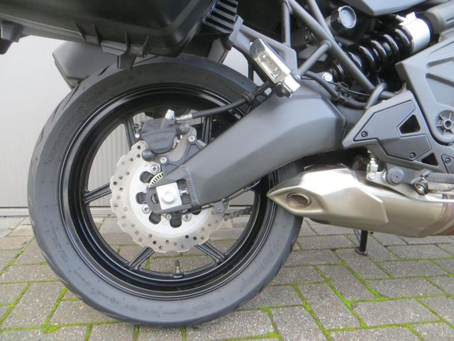 kawasaki - versys-650-tourer-plus