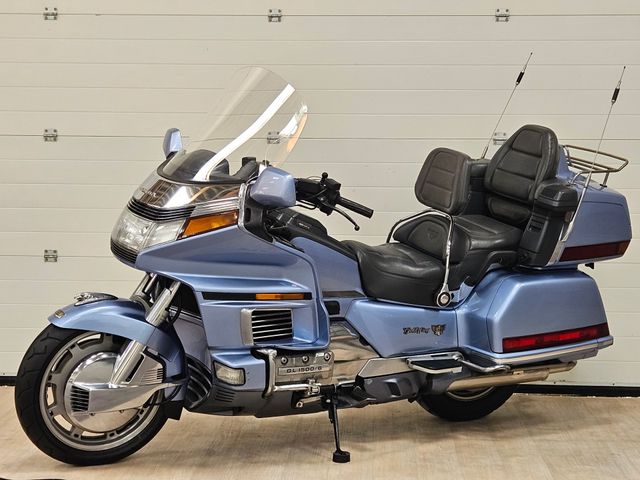 honda - gl-1500-se-goldwing