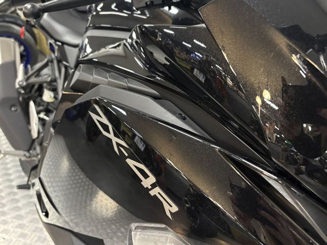 kawasaki - ninja-zx-4rr