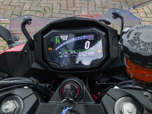 kawasaki - ninja-1000sx-performance