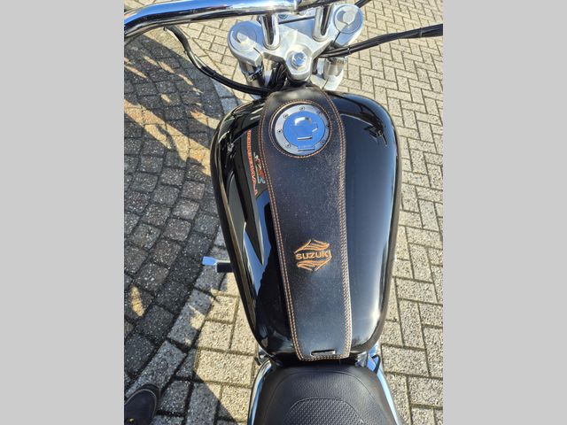 suzuki - vz-800-marauder-lc