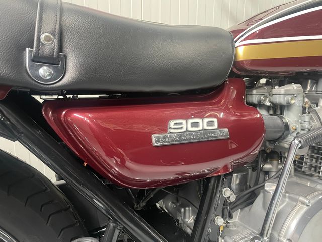 kawasaki - z900