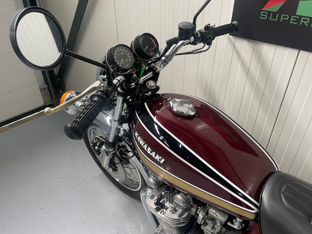 kawasaki - z900