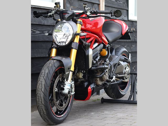 ducati - monster-1200-s