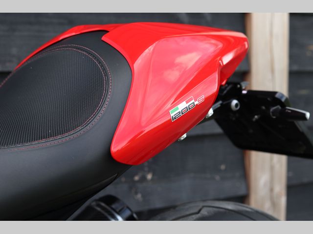 ducati - monster-1200-s