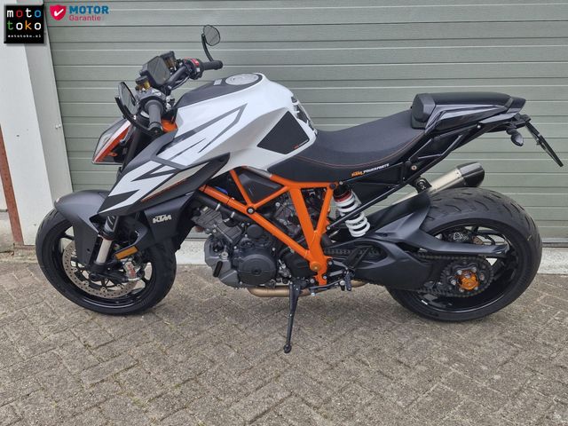 ktm - 1290-super-duke-r