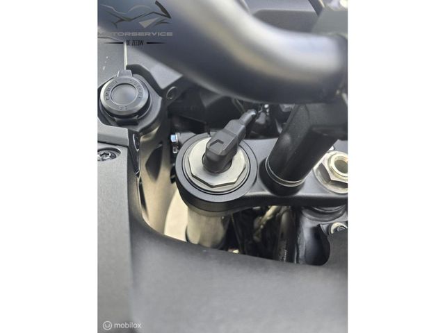 honda - crf-1100-l-africa-twin-dct