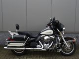 HARLEY-DAVIDSON ELECTRA GLIDE POLICE FLHP