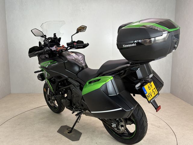 kawasaki - versys-650-grand-tourer