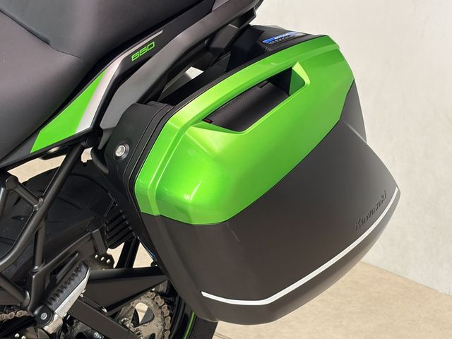 kawasaki - versys-650-grand-tourer