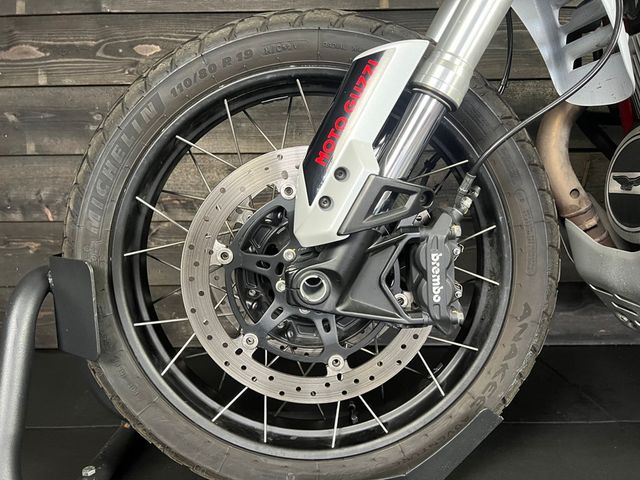 moto-guzzi - v-85-tt