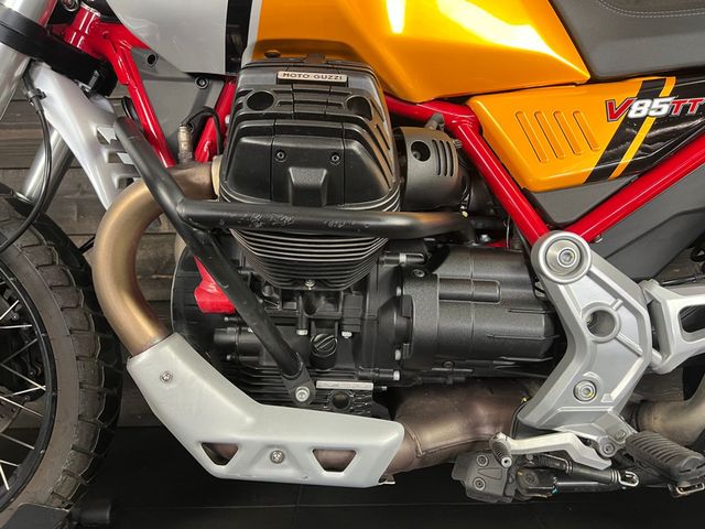 moto-guzzi - v-85-tt